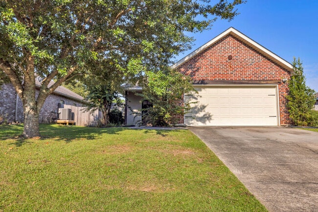Primary Photo - 13727 Foxhill Drive
