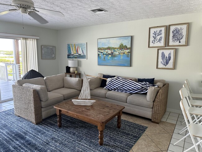 Building Photo - 2476 Harbour Cove Dr