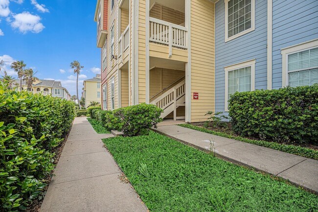 Building Photo - 7000 Seawall Blvd