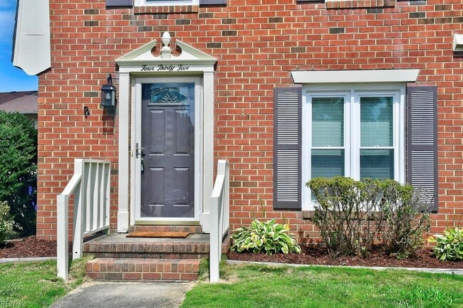 Building Photo - 435 Wayman Ln
