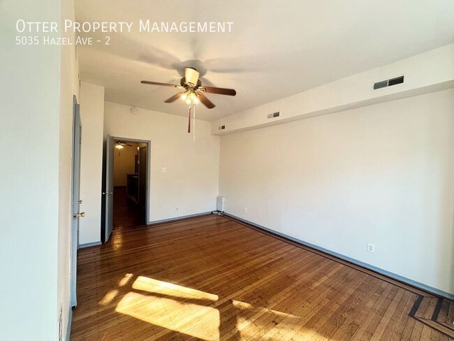 Building Photo - 2BR/1BA Sun-drenched West Philly Apt with ...