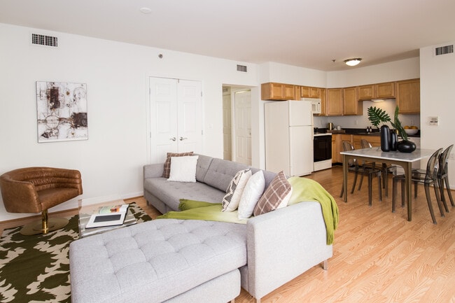 Floorplan - Liberties Walk and Townhomes