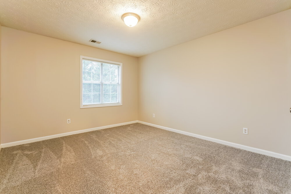 Building Photo - 2631 Windage Dr SW