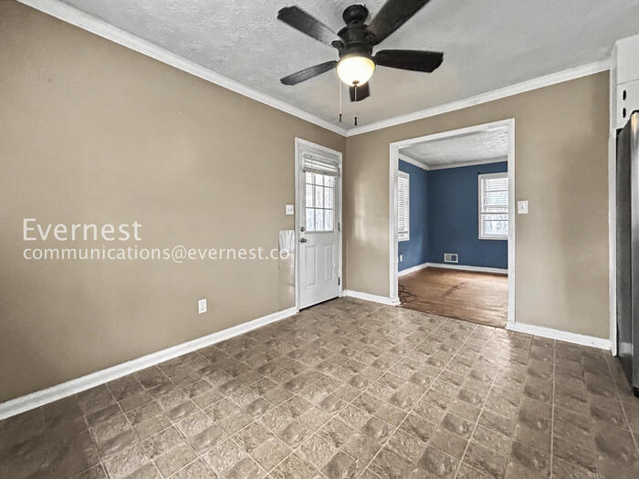 Building Photo - 2131 Oland Cir