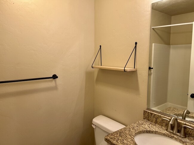 Building Photo - 3609 Autumn Colors Dr