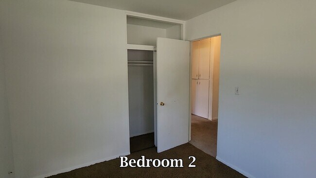 Building Photo - 4003 Latham St