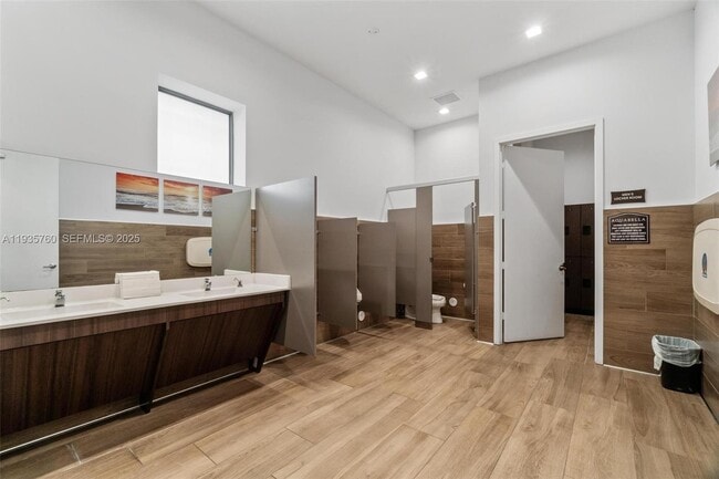 Building Photo - 3276 W 106th Terrace