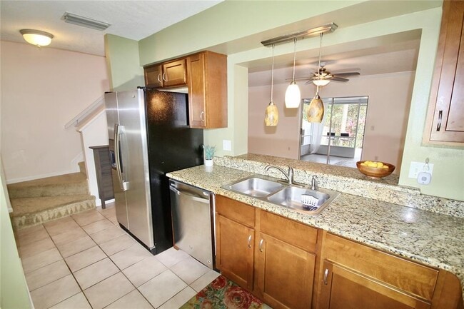 Building Photo - 4419 Brook Hollow Cir