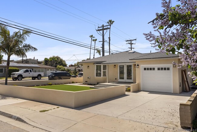 Building Photo - 291 Ebony Ave