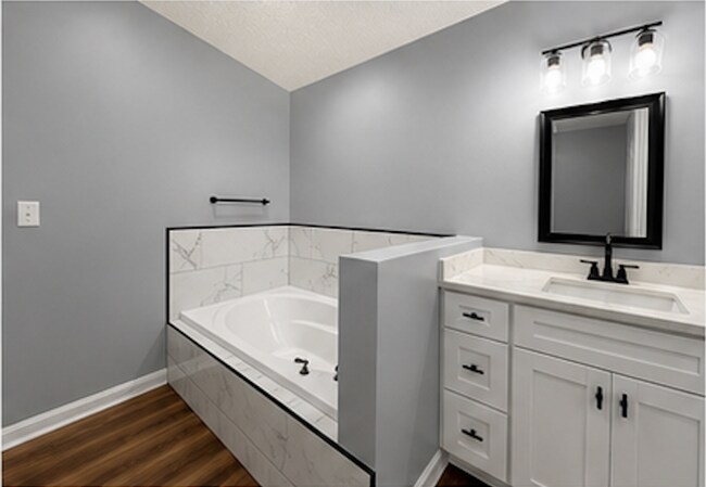 Building Photo - 246 Lynhaven Dr