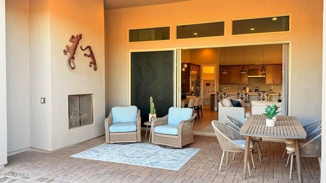 Building Photo - 38500 N School House Rd