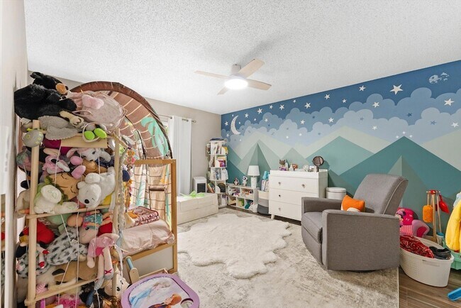 Building Photo - 203 Timberlane Cir