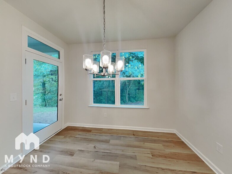 Building Photo - 757 Riverwood Pass