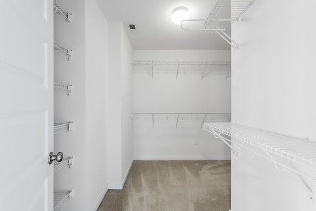 Building Photo - 17604 Wynstone Park Ln