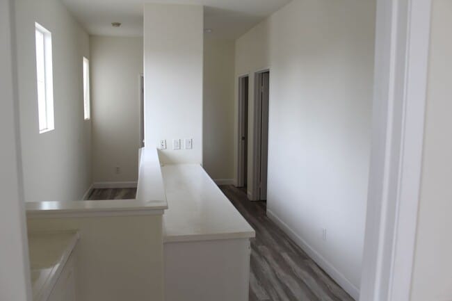 Building Photo - 13289 Coffeetree St