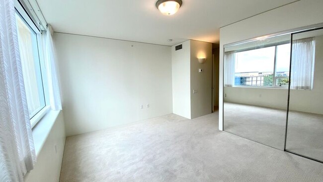 Building Photo - 88 Piikoi St