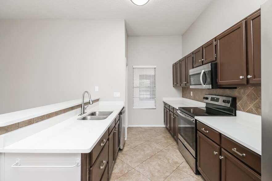 Building Photo - 7211 W Krall St