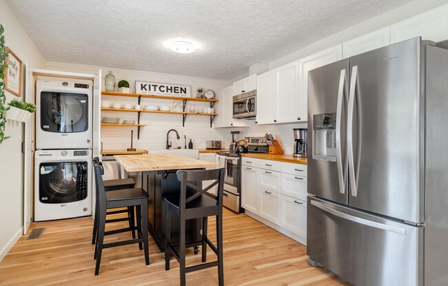 Building Photo - 3515 Indianbrook Dr