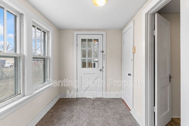 Building Photo - 6546 Joseph Ave