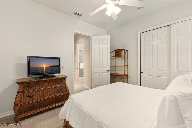 Building Photo - 10800 Fieldfair Dr