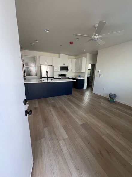 Building Photo - 1234 E Florida St