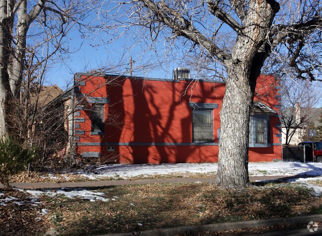 Building Photo - 112-124 W Bayaud Ave