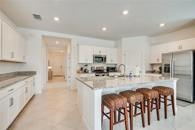 Building Photo - 3250 Weston Manor Dr