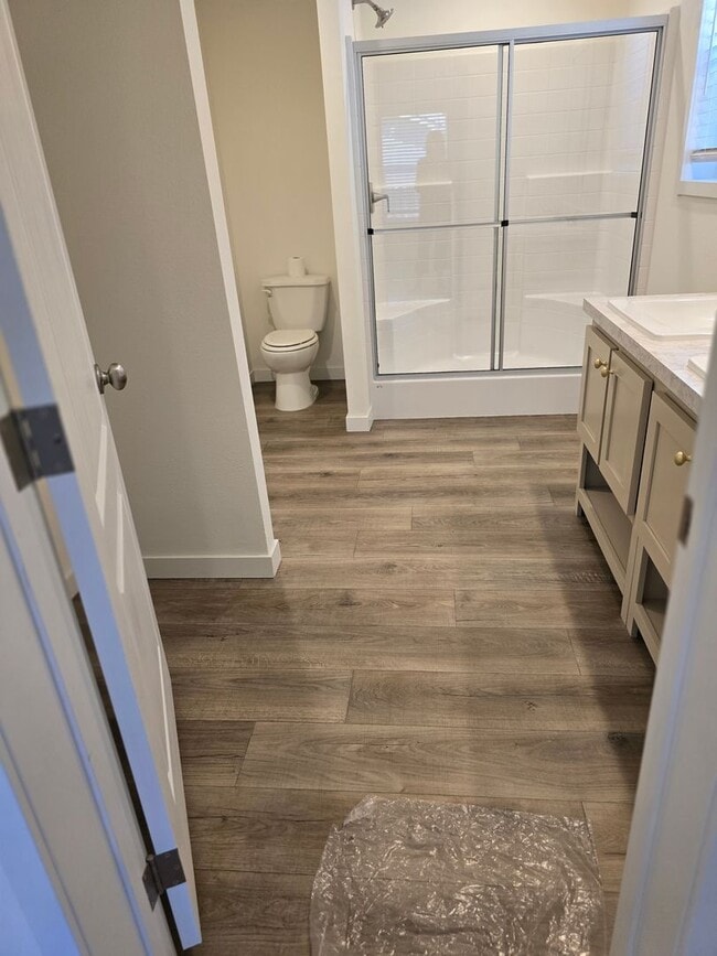 Building Photo - 3 bed 2 bath  Family Home for Rent in Gran...
