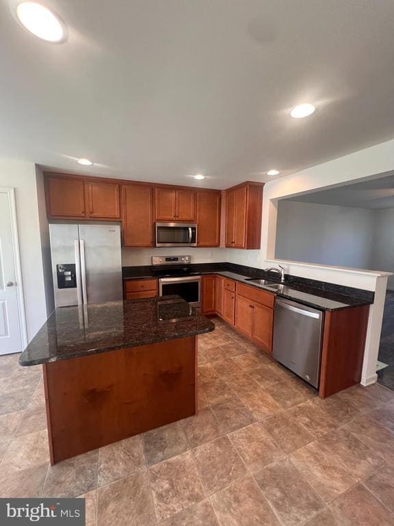 Building Photo - 51 Cecily Way