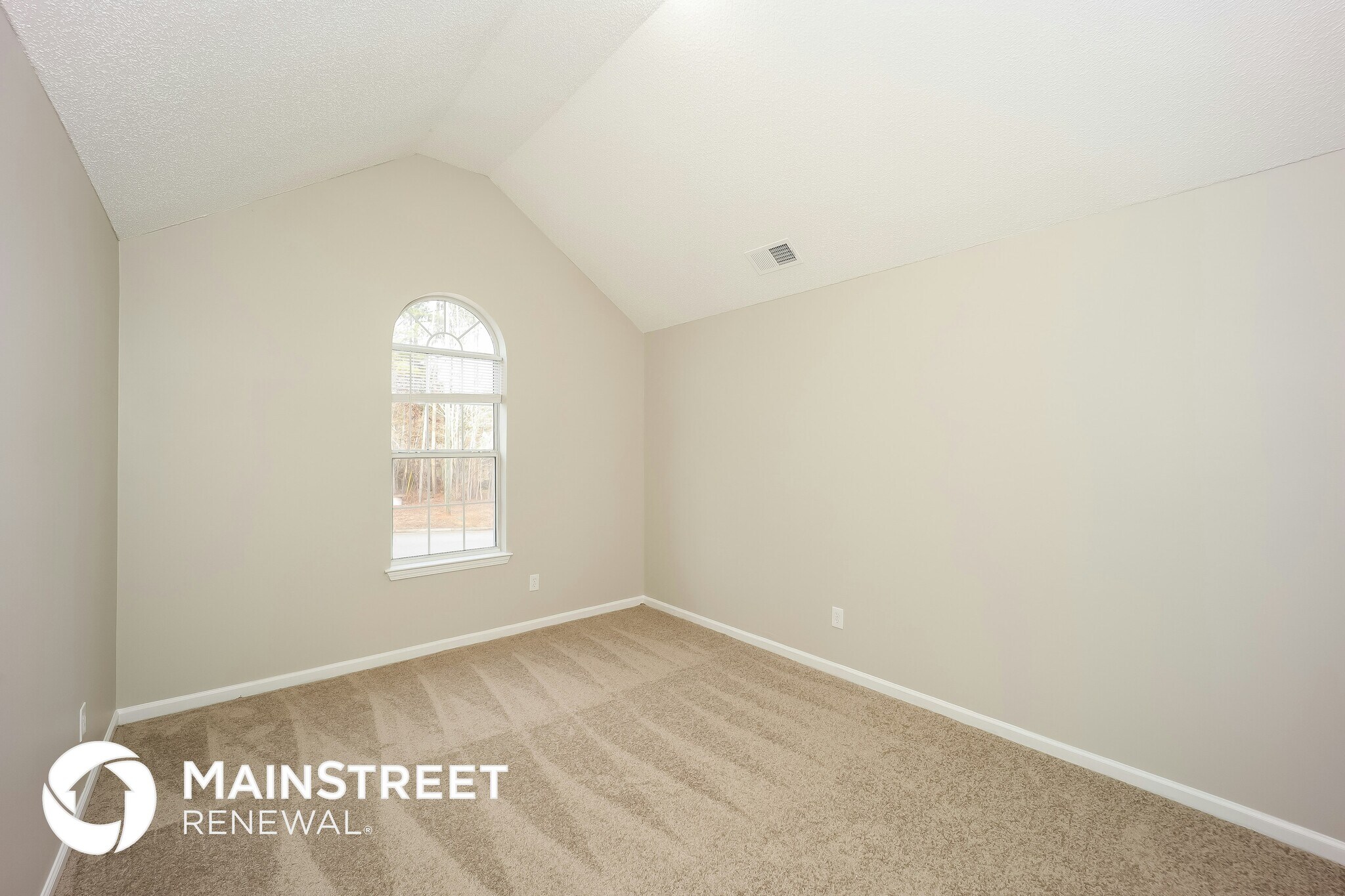 Building Photo - 7030 Mahogany Dr