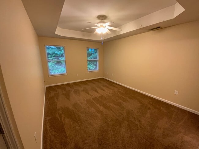 Building Photo - 10-12 Chesney Drive