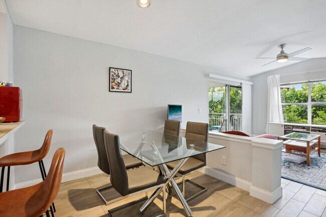 Building Photo - 1885 Palm Cove Blvd