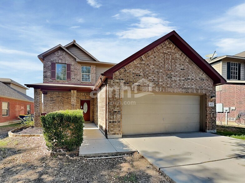 Primary Photo - 412 Saddlehorn Way