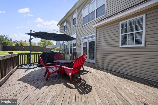Building Photo - 608 Talmadge Ct SE