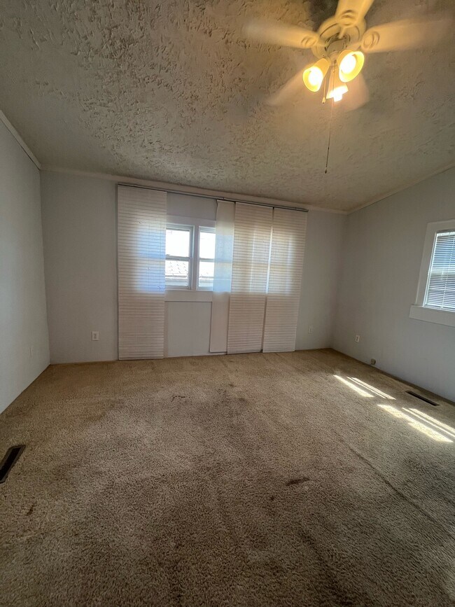 Building Photo - 4232 Marcy St