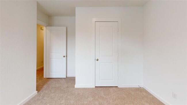 Building Photo - 2915 Parks Mccoy Ln