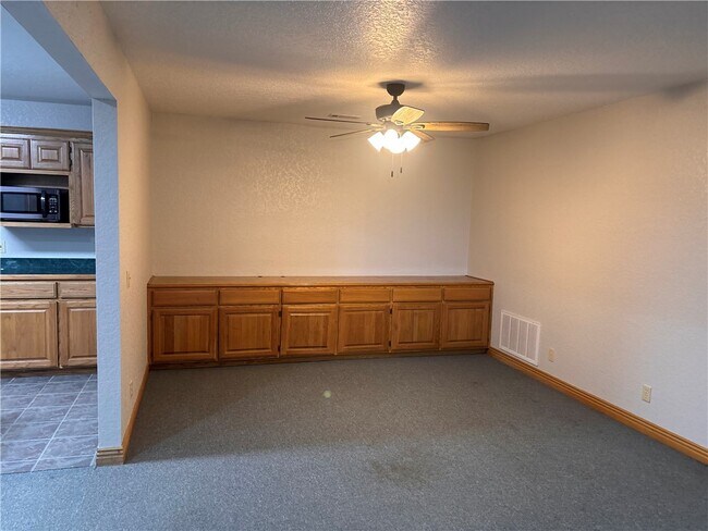 Building Photo - 15262 Shipe Rd