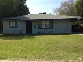 Building Photo - Spacious 3BR Tempe Home with Lush Yard & I...