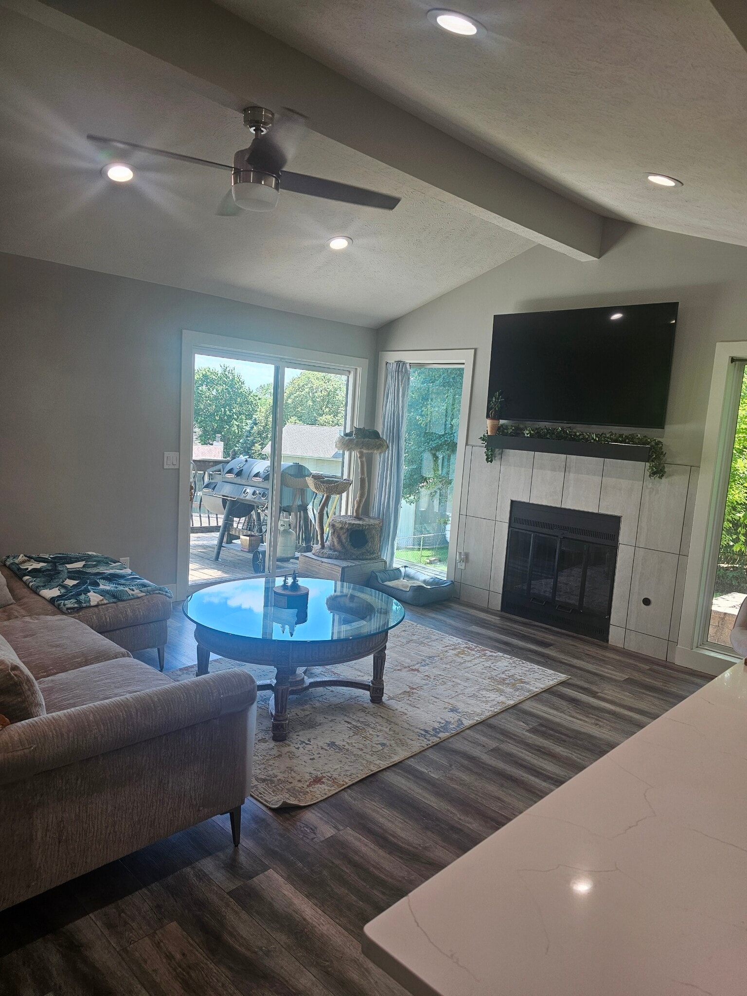 Building Photo - 14465 Krug Cir
