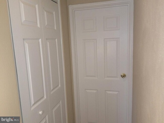Primary Photo - 1411 Forest Ln