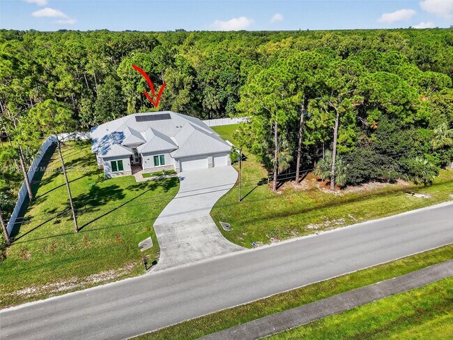 Building Photo - 18369 Mellen Ln