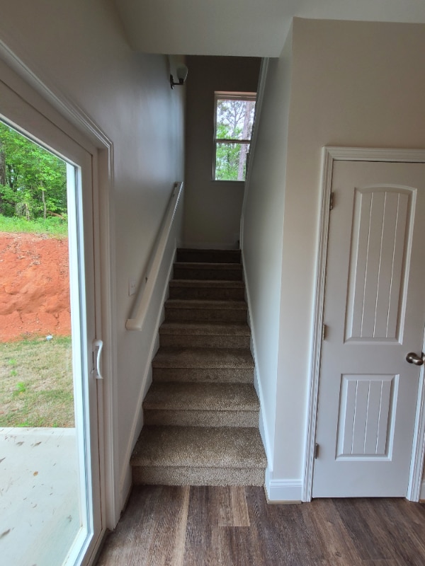 Building Photo - 106 Solis Ct