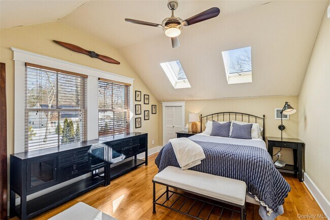 Building Photo - 38 Baycrest Ave