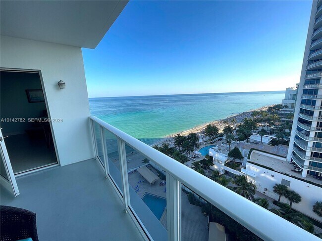 Building Photo - 3505 S Ocean Dr