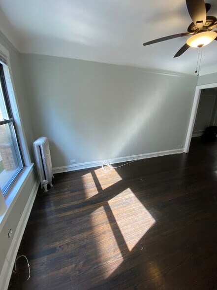 Building Photo - 6522 N Glenwood Ave