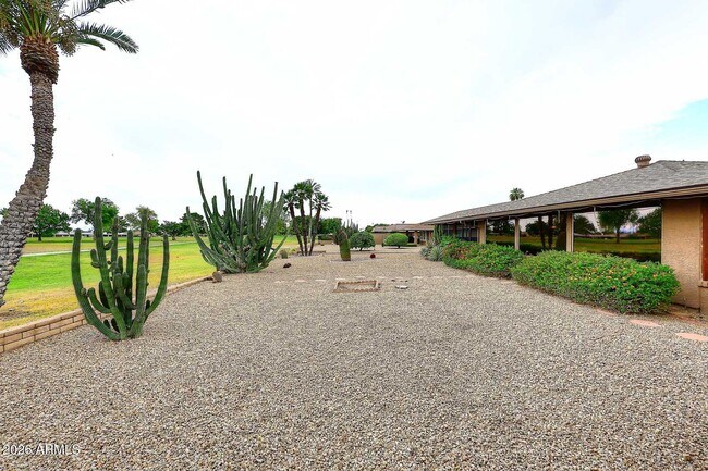 Building Photo - 14211 N Cameo Dr