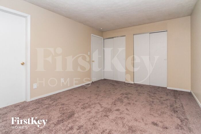Building Photo - 5519 Old Mill Ct