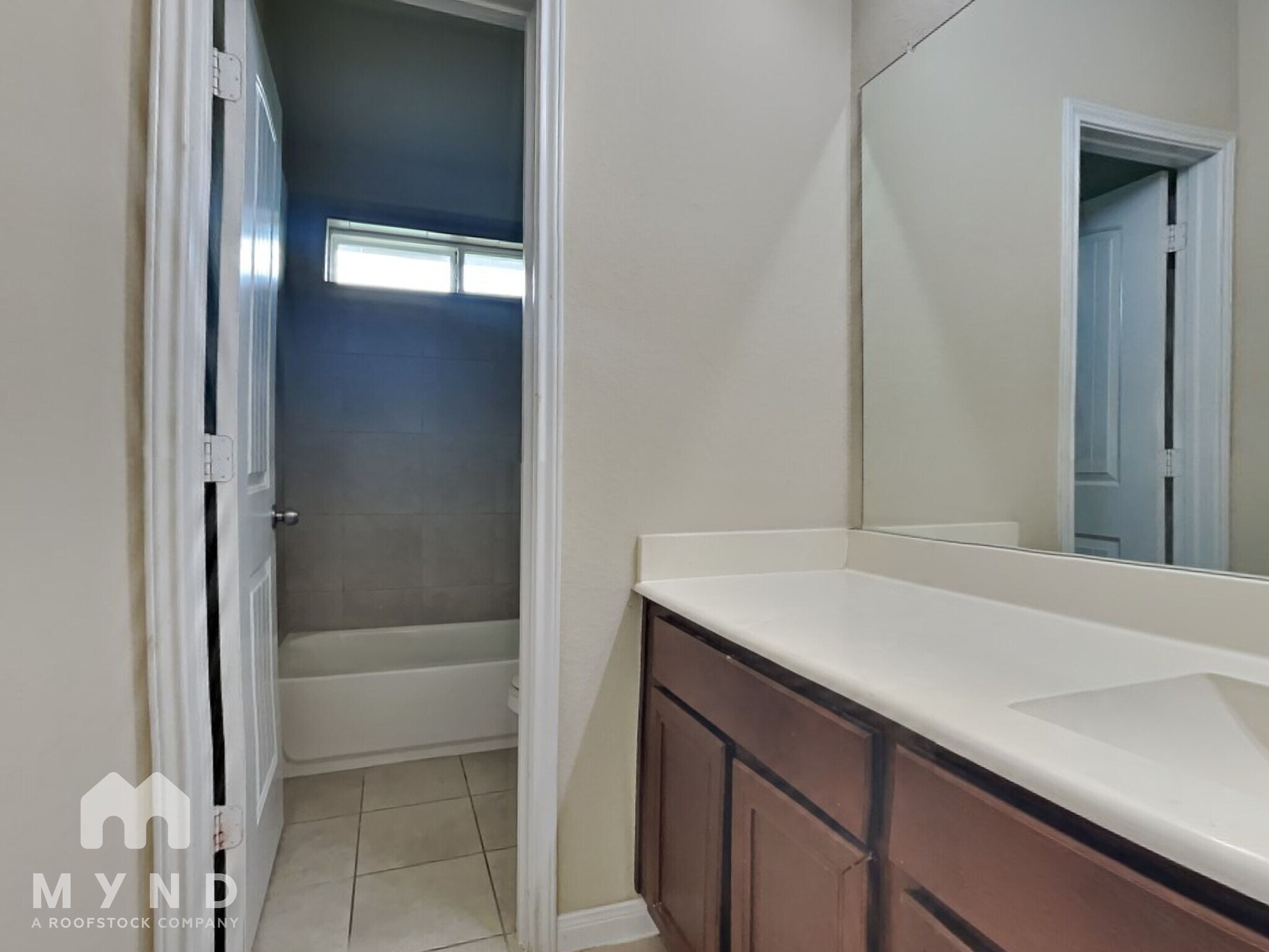 Building Photo - 24819 Alberti Sonata Dr