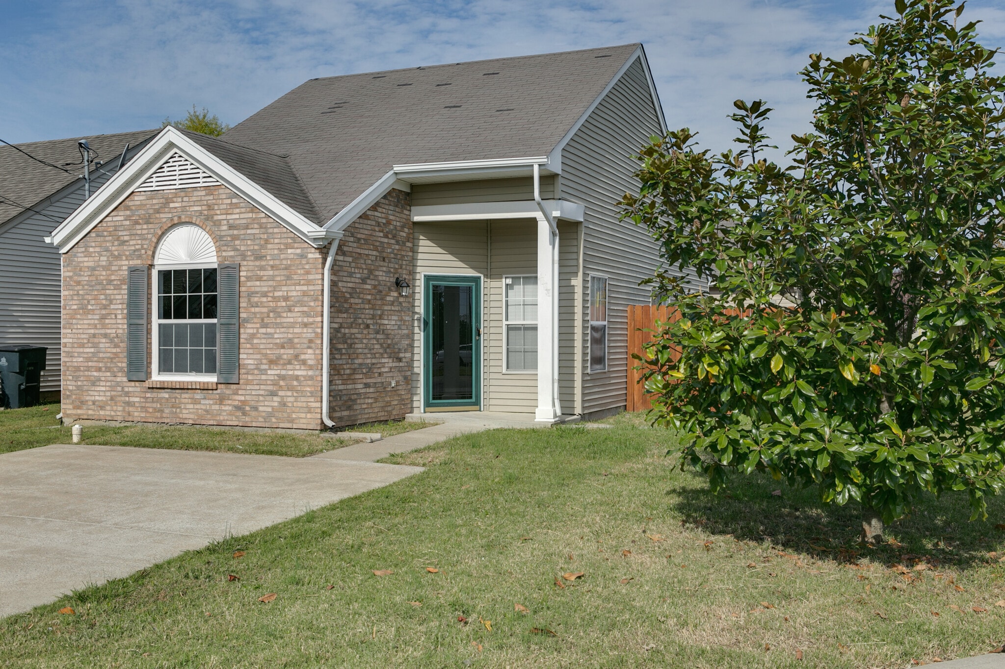 Building Photo - 1139 Alandee St.