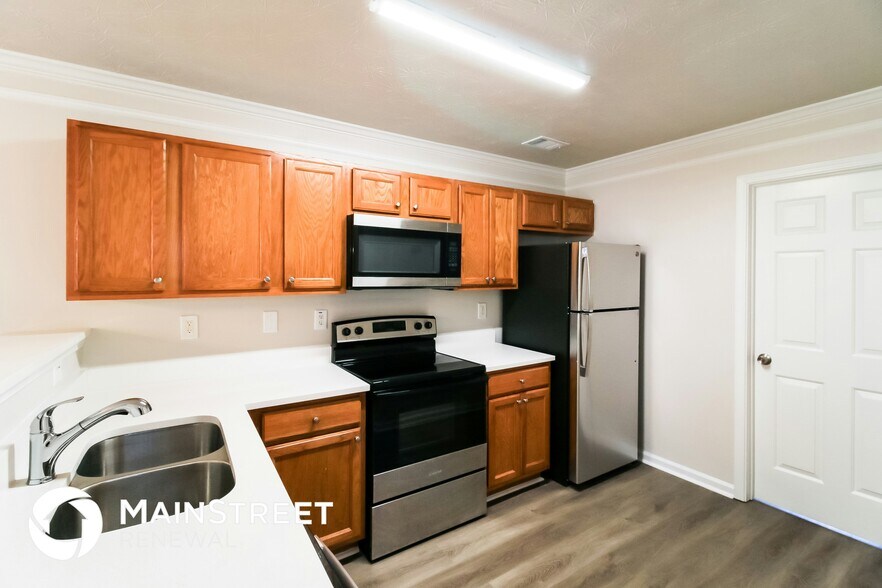 Building Photo - 11236 James Madison Dr